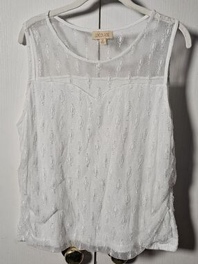 White Lace Sleeveless Top